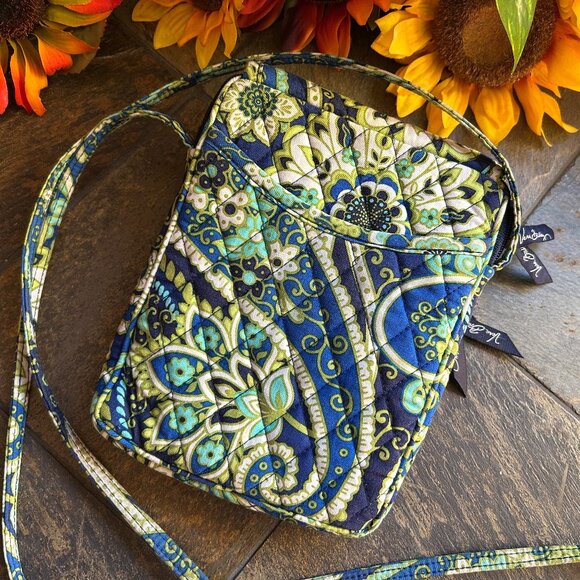 Vera Bradley Mini Hipster Crossbody in Rhythm and Blues Pattern (Like Ne… - Picture 7 of 14